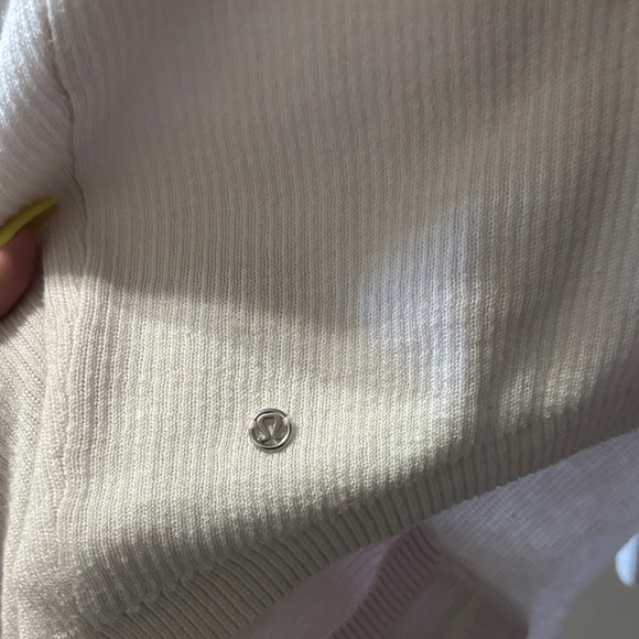 Lululemon Athletica Cream Women's Shrug - Picture 3 of 4